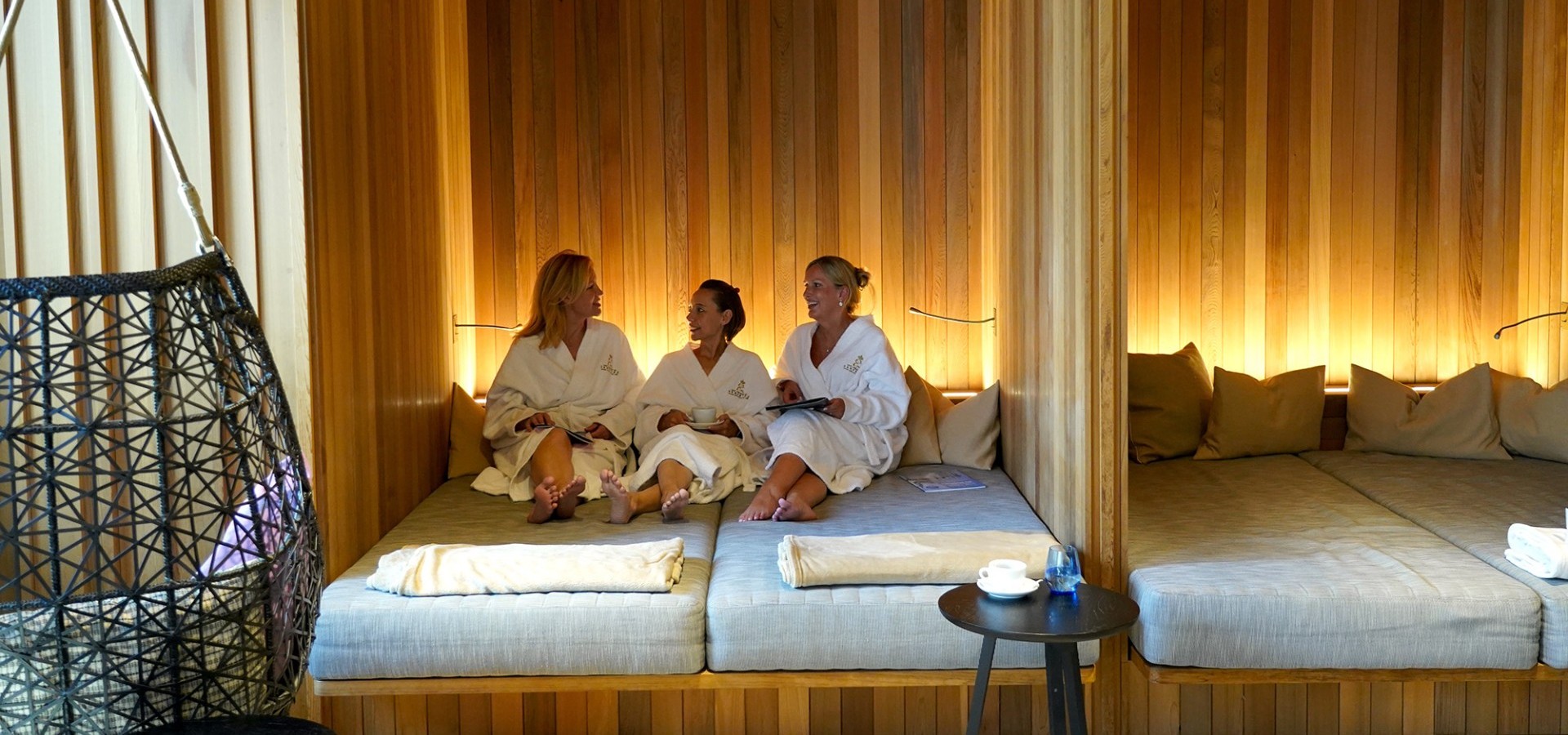 header spa 